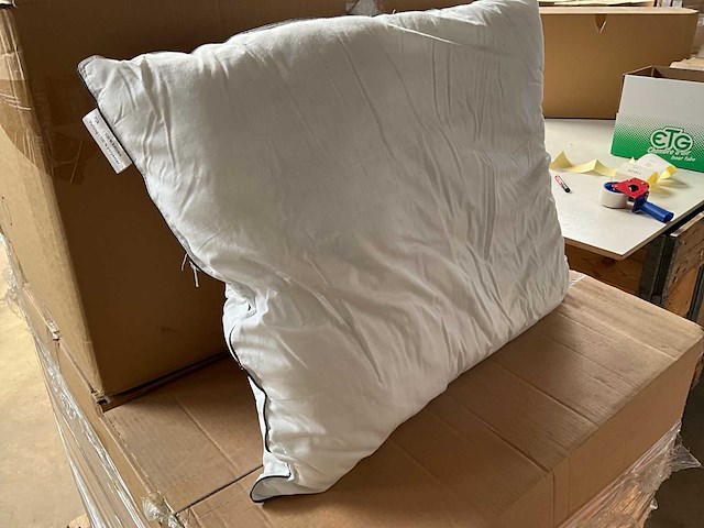 Van der valk drome luxury suite edition hoofdkussen 60 x 70 cm (59x) - afbeelding 2 van  6