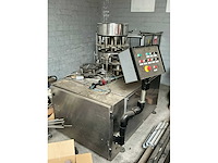 Van dijk industries rvs carouselvulmachine - afbeelding 2 van  7