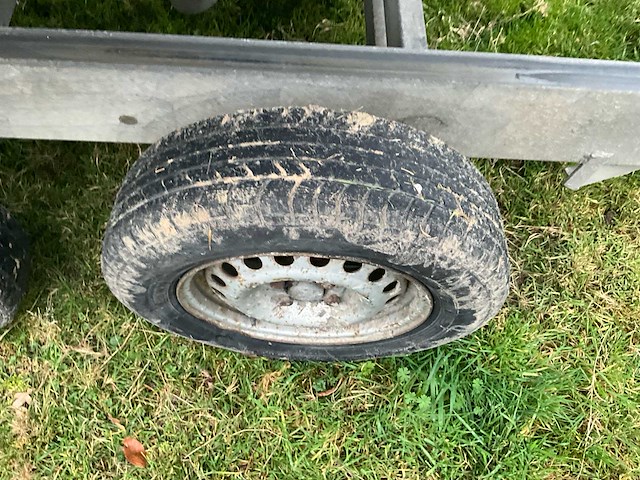 Van hoecke 750kg (manuele kipper) - afbeelding 7 van  20