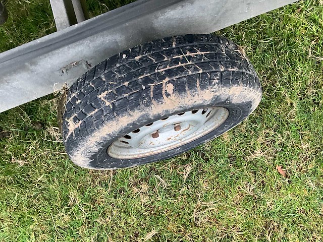 Van hoecke 750kg (manuele kipper) - afbeelding 8 van  20