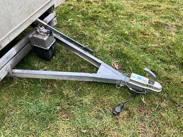 Van hoecke 750kg (manuele kipper) - afbeelding 18 van  20