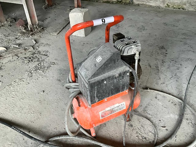 Van voorden luchtcompressor - afbeelding 1 van  6