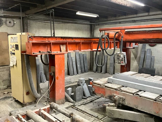 Van voorden sigma 3 steenzaagmachine - afbeelding 18 van  20