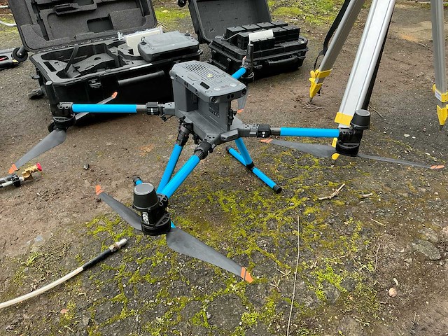 Vandaele - osmose hogedruk aanhangwagen + drone dji matrice 350 rtk - afbeelding 22 van  49