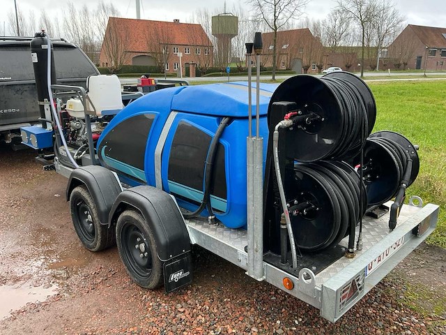 Vandaele - osmose hogedruk aanhangwagen + drone dji matrice 350 rtk - afbeelding 23 van  49