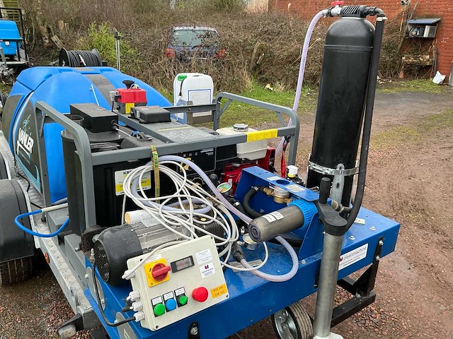 Vandaele - osmose hogedruk aanhangwagen + drone dji matrice 350 rtk - afbeelding 48 van  49