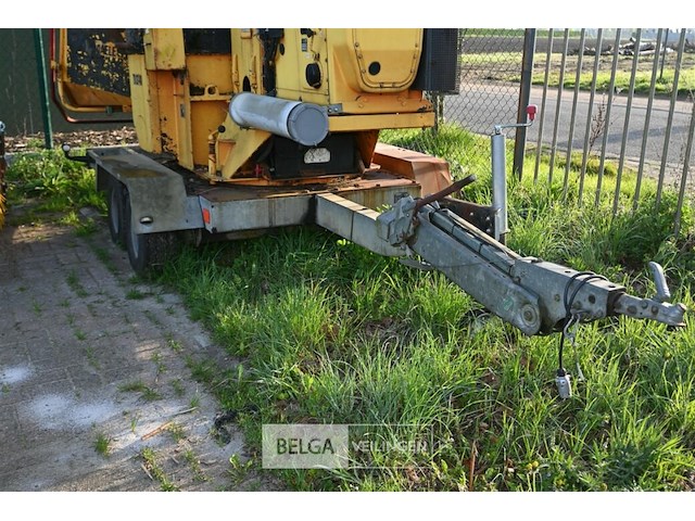 Vandaele hakselaar op aanhangwagen - afbeelding 2 van  15