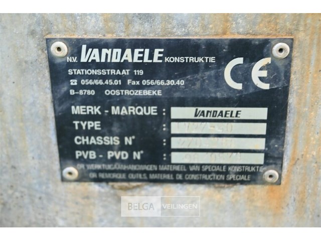 Vandaele hakselaar op aanhangwagen - afbeelding 5 van  15