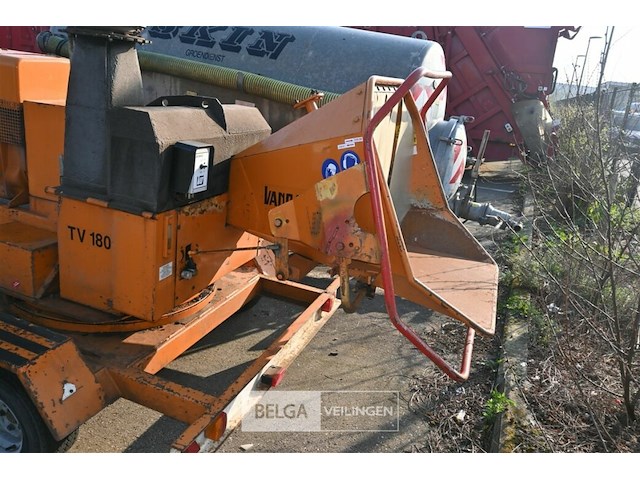 Vandaele houtversnipperaar op aanhangwagen - afbeelding 13 van  18