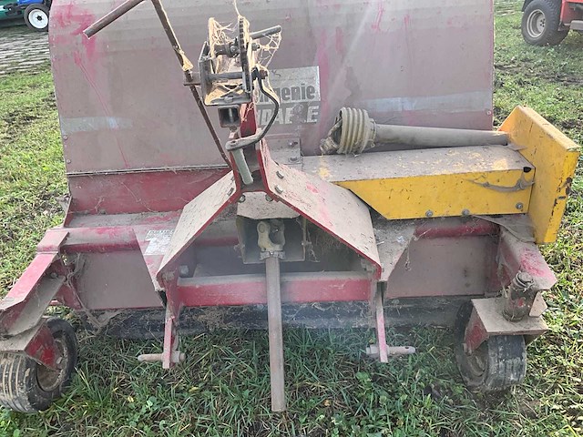 Vandaele lg60b maaier met opvangbak - afbeelding 10 van  11