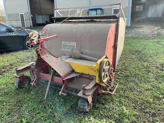 Vandaele lg60b maaier met opvangbak - afbeelding 1 van  11