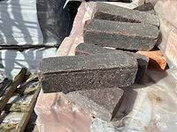 Vandemoortel pallet gevelstenen (7x) - afbeelding 2 van  2