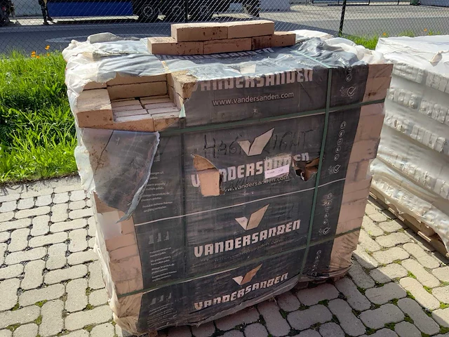 Vandersanden 501 pallet bouwstenen - afbeelding 1 van  6