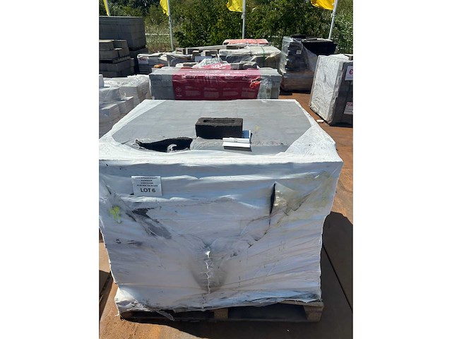Vandersanden zwart mangaan 215x102x65 - afbeelding 1 van  2