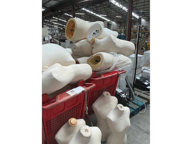 Vandome bustes man/vrouw (36x) - afbeelding 2 van  3