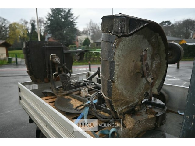 Vandy zitmaaier met opvangbak - afbeelding 11 van  17