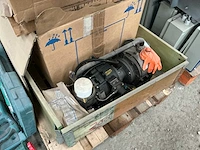 Vanhool spare parts (3x) - afbeelding 2 van  6