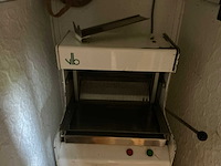 Vanlierde broodsnijmachine - afbeelding 2 van  5