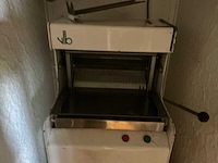 Vanlierde broodsnijmachine - afbeelding 3 van  5