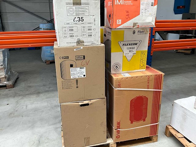 Varem expansievat ongebruikt (6x) - afbeelding 1 van  6