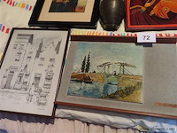 Varia brocante op het bed - afbeelding 3 van  4