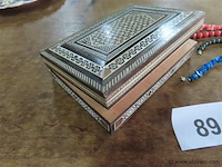 Varia, houten doosje, juwelen, kettingen, horloge enz... - afbeelding 6 van  6