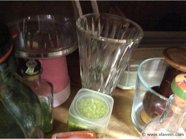 Varia in kast - afbeelding 4 van  4