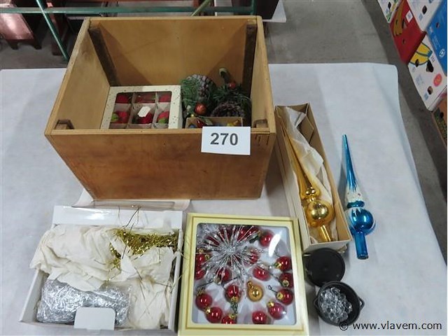 Varia kerstmateriaal - afbeelding 1 van  4