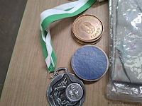 Varia militaria - afbeelding 2 van  4