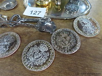 Varia, onderleggers, schaaltjes, verzilverd enz… - afbeelding 2 van  4