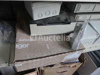 Varia van elektrische apparatuur - afbeelding 24 van  27