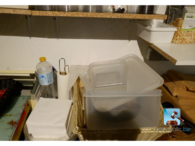 Varia van horeca-apparatuur en verbruiksartikelen - afbeelding 9 van  13