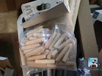 Varia van schrijnwerkerijuitrusting - afbeelding 20 van  21