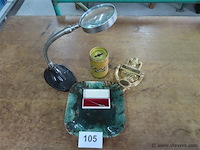 Varia, vergrootglas op voet, fina tonnetje enz… - afbeelding 1 van  3