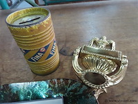 Varia, vergrootglas op voet, fina tonnetje enz… - afbeelding 2 van  3