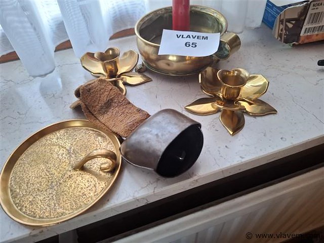 Varia - afbeelding 2 van  2