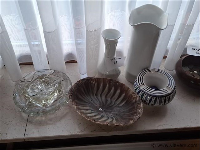 Varia - afbeelding 1 van  2