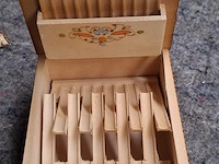 Varia - afbeelding 2 van  4