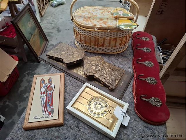 Varia - afbeelding 1 van  2