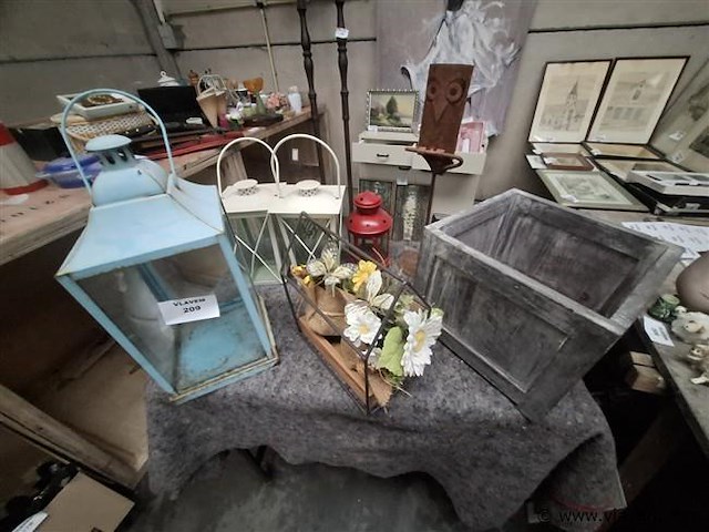 Varia - afbeelding 1 van  2