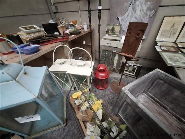 Varia - afbeelding 2 van  2