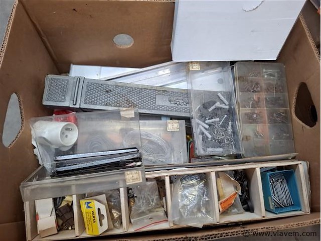 Varia - afbeelding 3 van  3