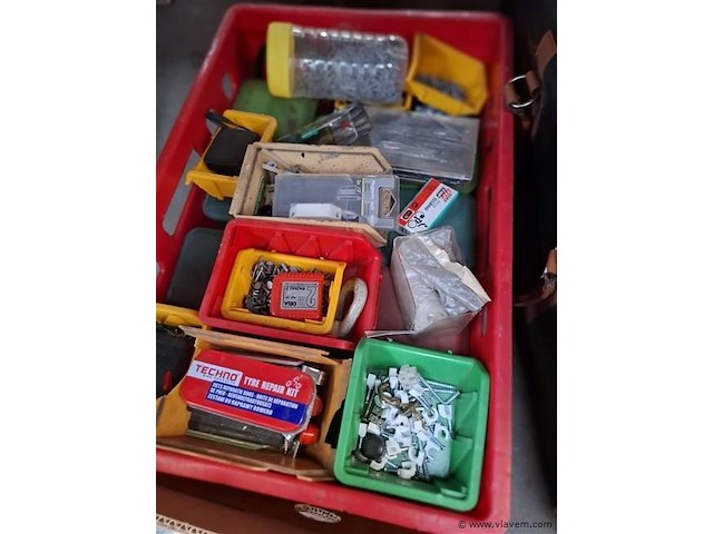 Varia - afbeelding 2 van  3