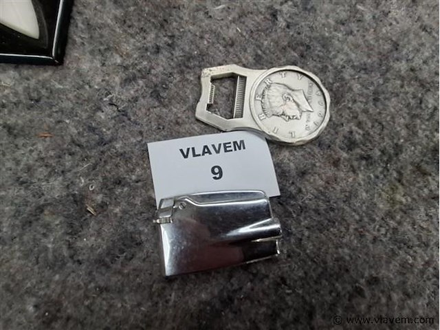 Varia - afbeelding 1 van  4