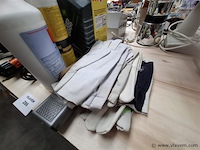 Varia - afbeelding 2 van  3