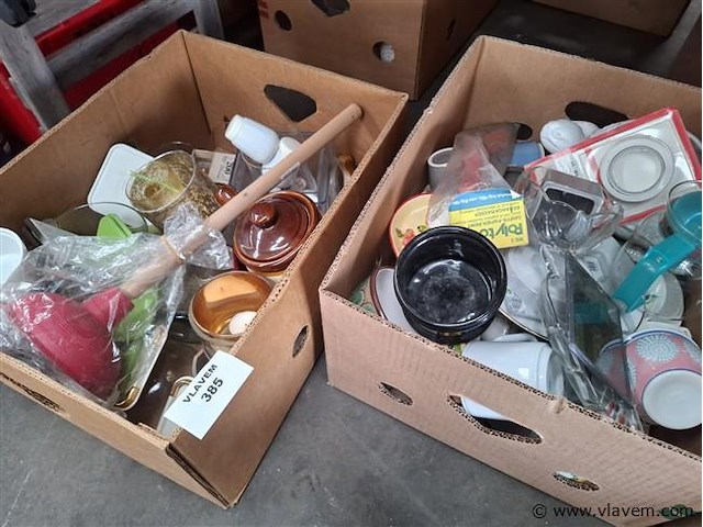 Varia - afbeelding 1 van  3