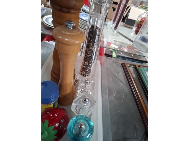 Varia - afbeelding 2 van  2