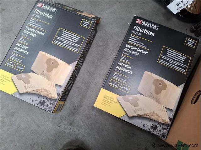 Varia - afbeelding 2 van  3