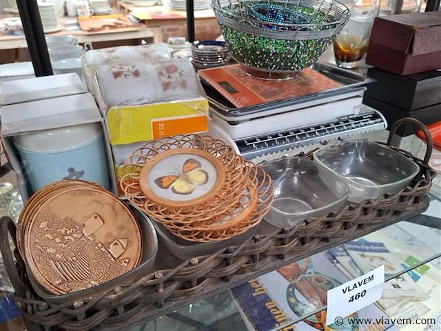 Varia - afbeelding 1 van  3