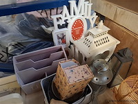 Varia - afbeelding 2 van  3